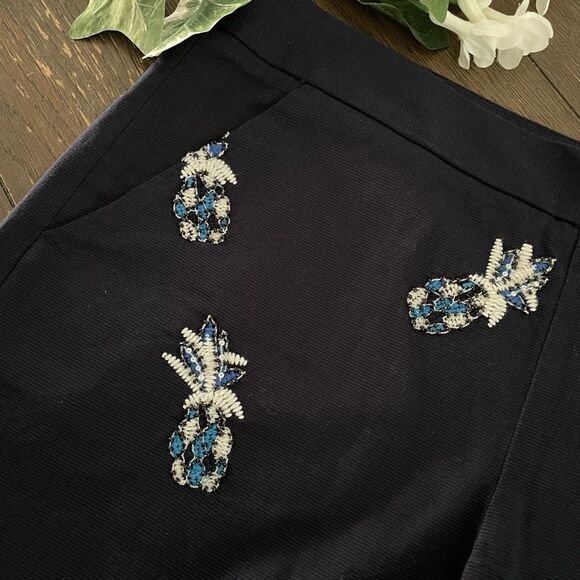 LOFT Navy Blue Pineapple Print‎ Beaded Casual Shorts Cotton size 4 - Picture 2 of 7